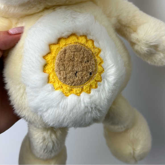 Vintage Circus Circus Yellow Plush Bear Stuffed Animal Sunflower Belly NWT - Picture 4 of 7